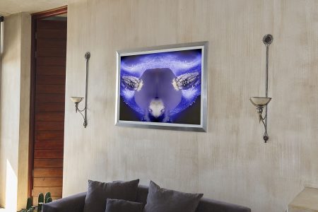 Mirrored reflection in flat